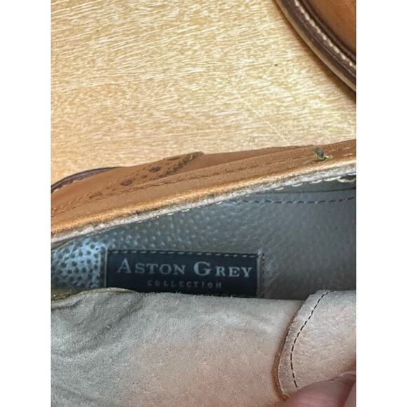 Aston Grey Payton Wingtip Leather Boots - Picture 8 of 9